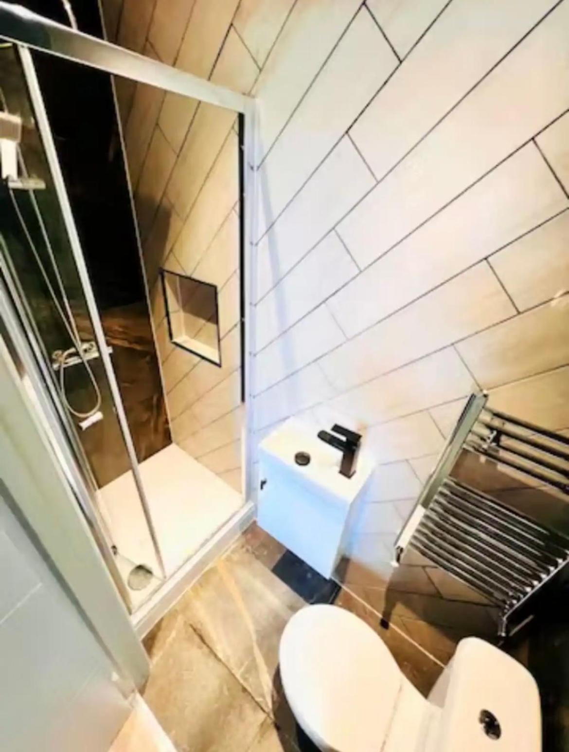 London 43 Ensuite Room Look Like Hotel Top Locations Экстерьер фото