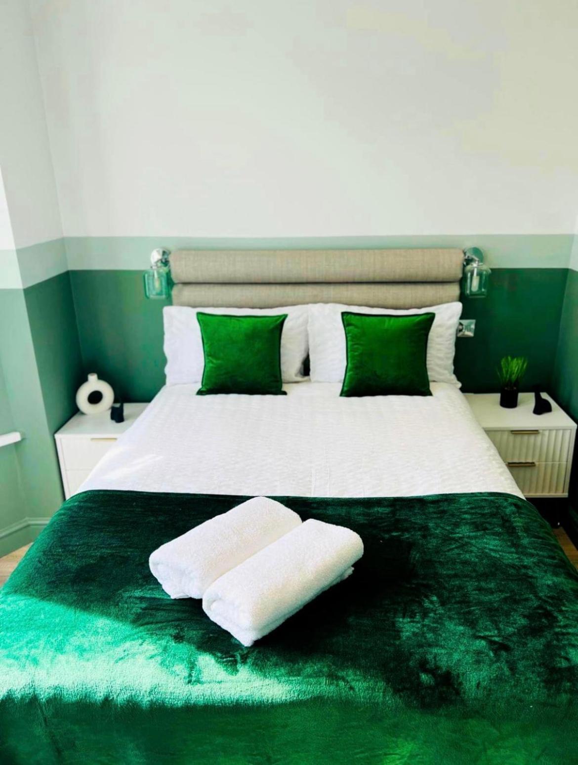 London 43 Ensuite Room Look Like Hotel Top Locations Экстерьер фото